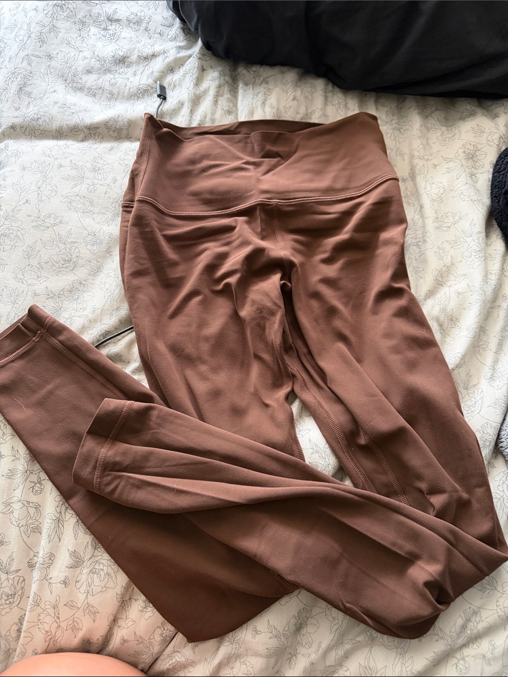 Lululemon Align brown 28 inch size 6 leggings
